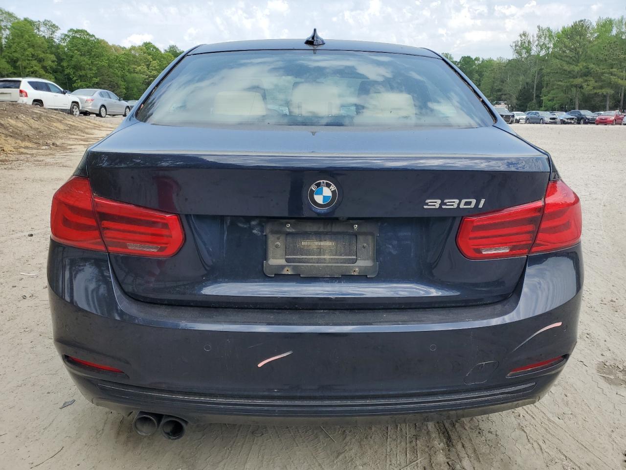 WBA8B9G38HNU55577 2017 BMW 330 I