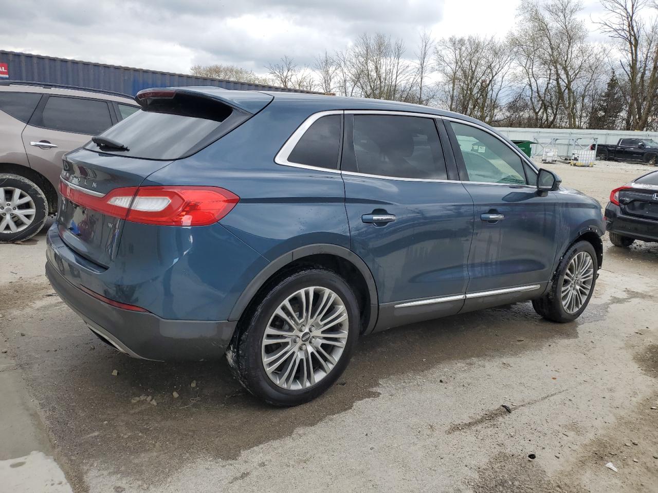 2016 Lincoln Mkx Reserve vin: 2LMTJ8LR4GBL31692