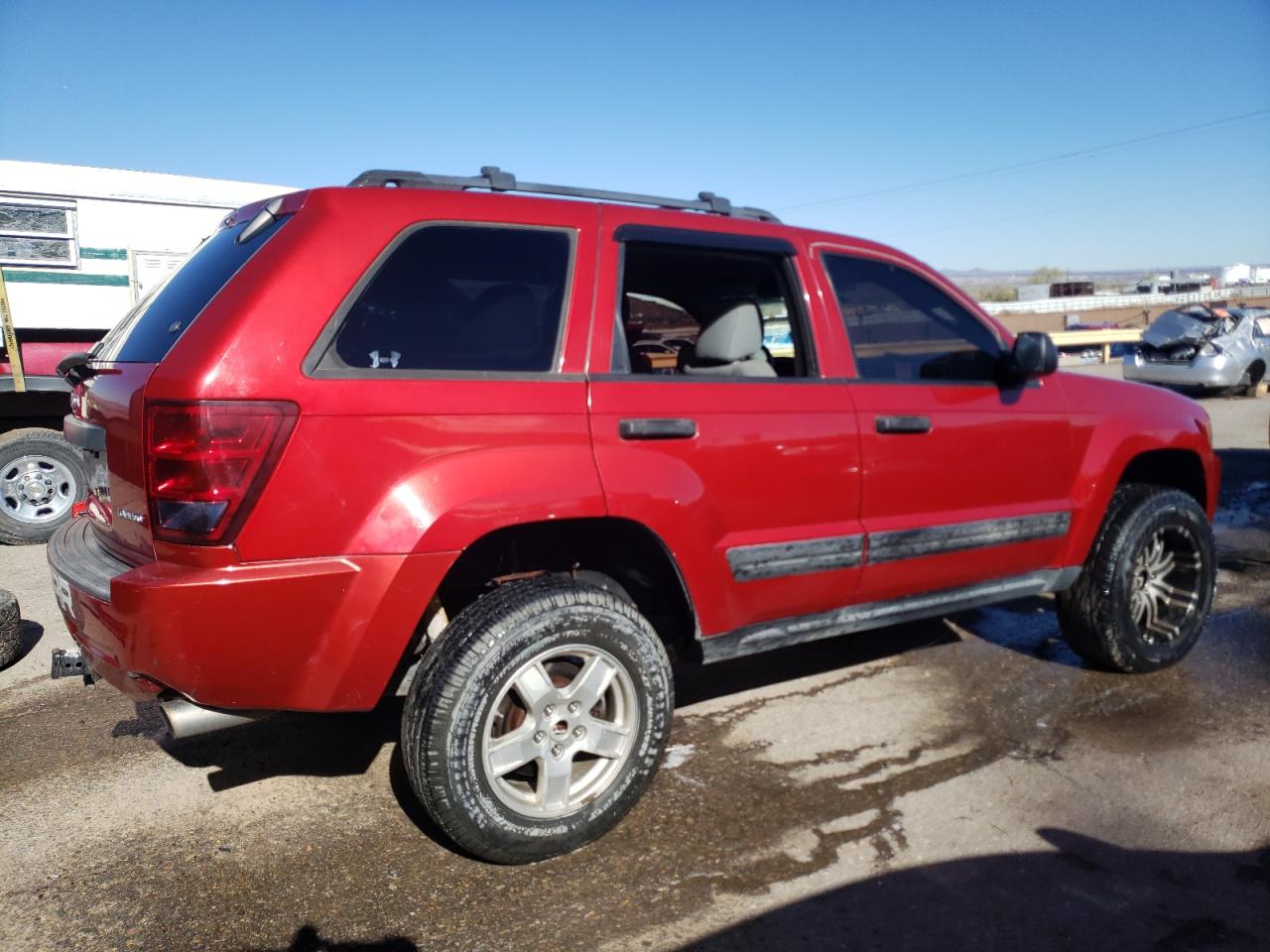 1J4HR48N25C553524 2005 Jeep Grand Cherokee Laredo