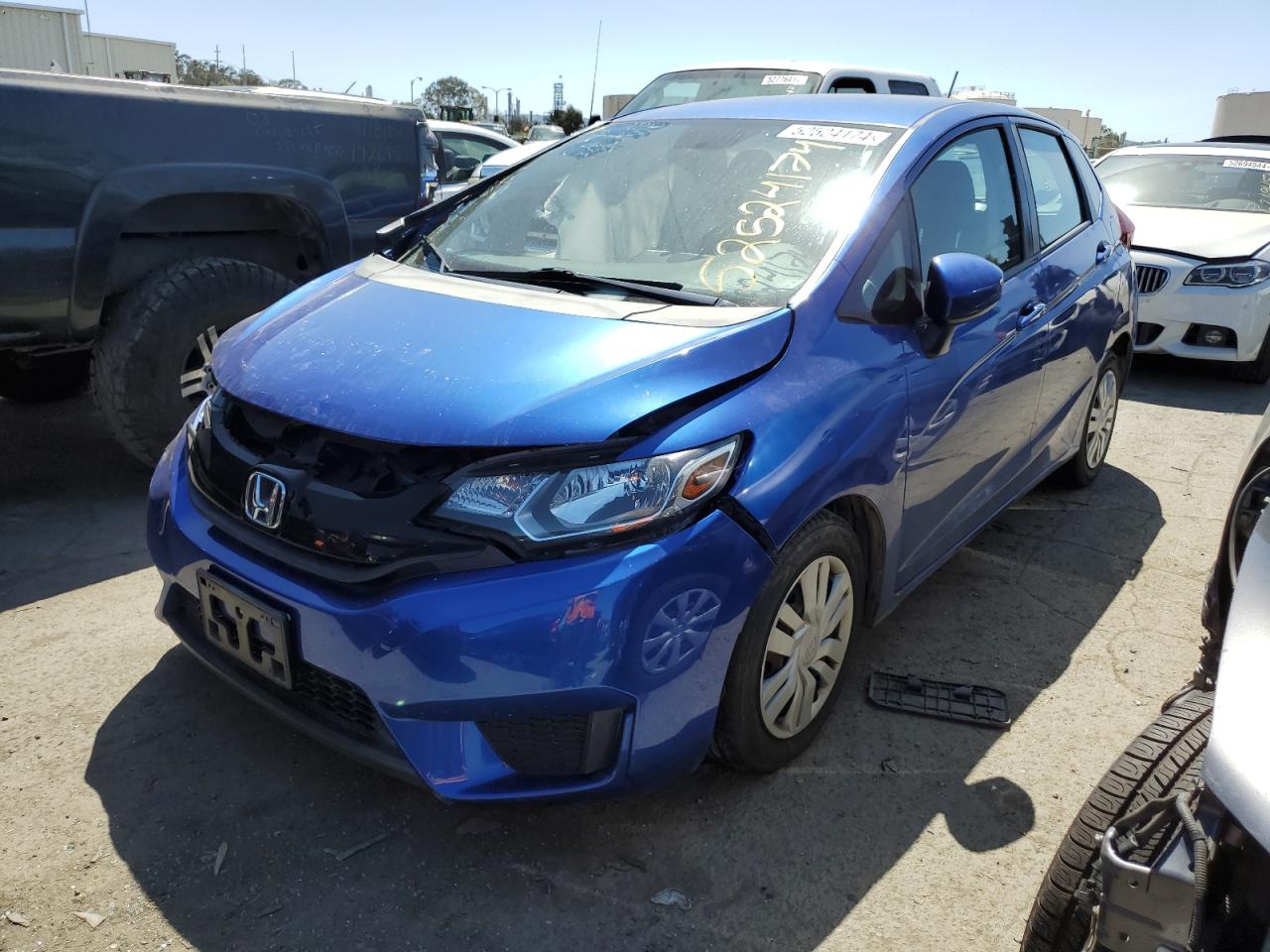 3HGGK5H52FM711695 2015 Honda Fit Lx