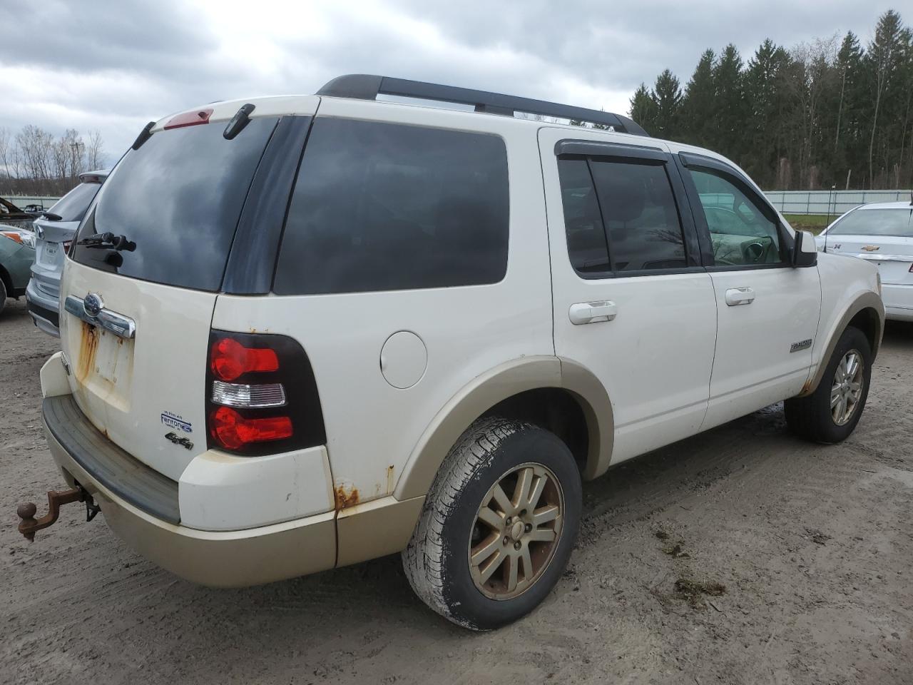 1FMEU74E58UA75706 2008 Ford Explorer Eddie Bauer