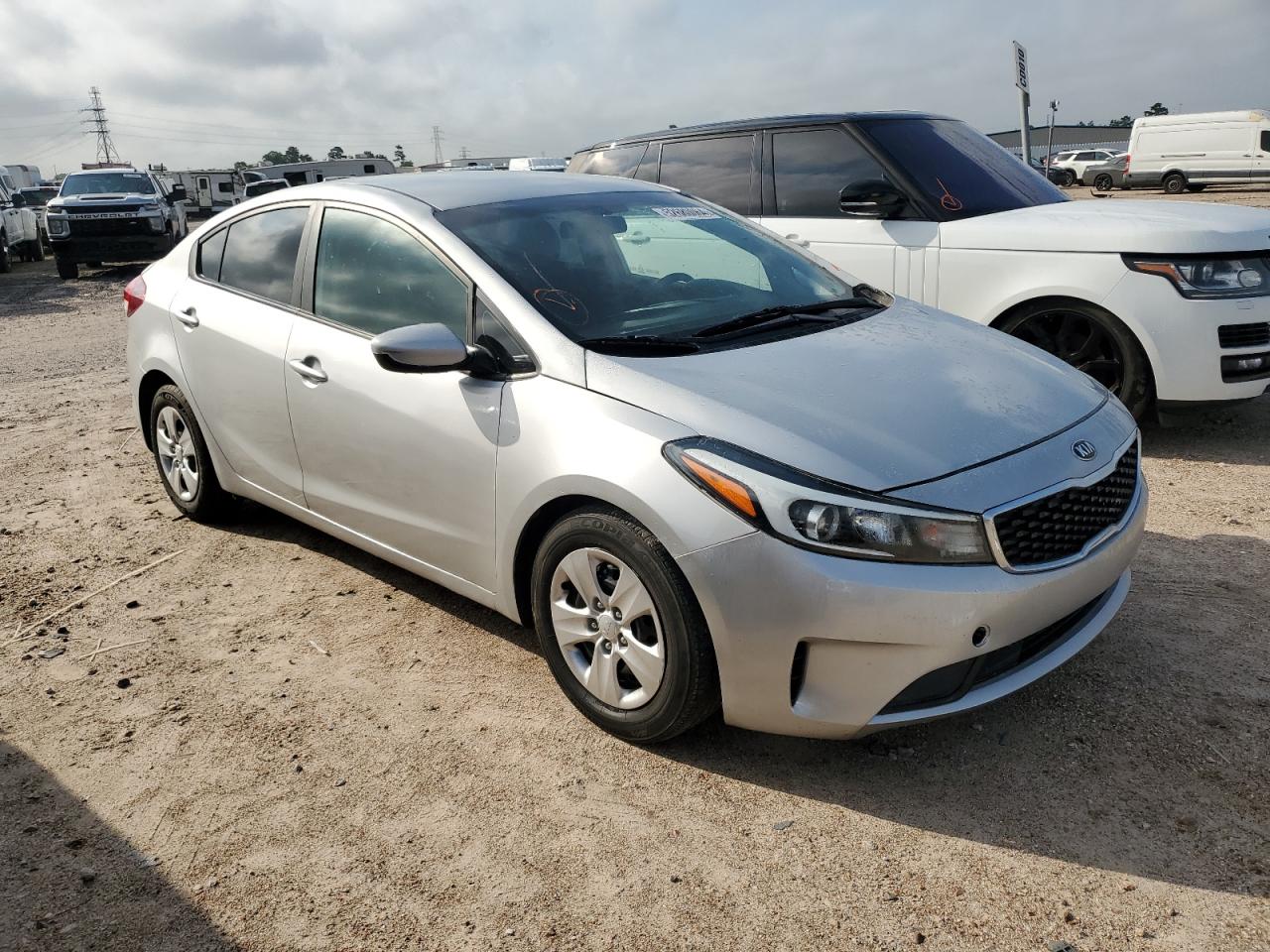 2017 Kia Forte Lx vin: 3KPFK4A78HE152201