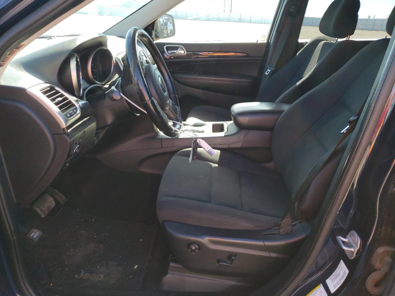 1C4RJFAG1CC174181 2012 Jeep Grand Cherokee Laredo