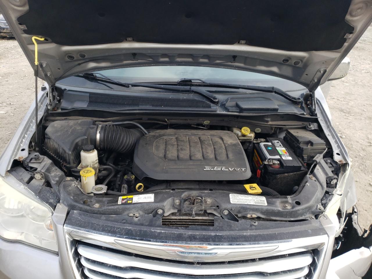 2C4RC1CG4DR634226 2013 Chrysler Town & Country Touring L