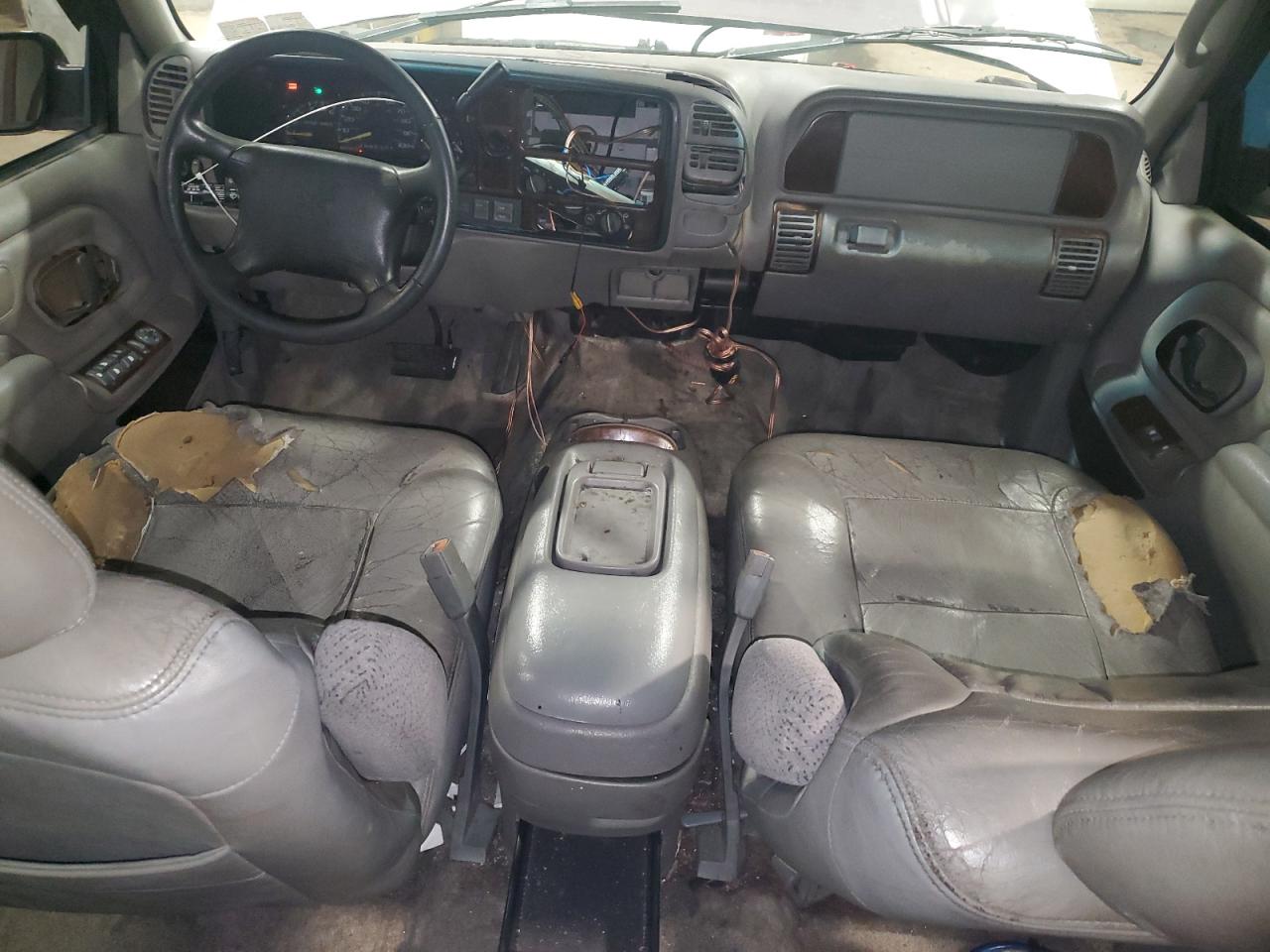 1GNEK13R1VJ412274 1997 Chevrolet Tahoe K1500 1GNEK13R1VJ412274 1997 Chevrolet Tahoe K1500