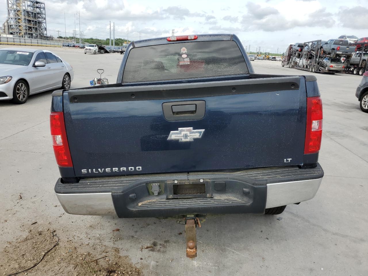 2GCEC13C371526033 2007 Chevrolet Silverado C1500 Crew Cab