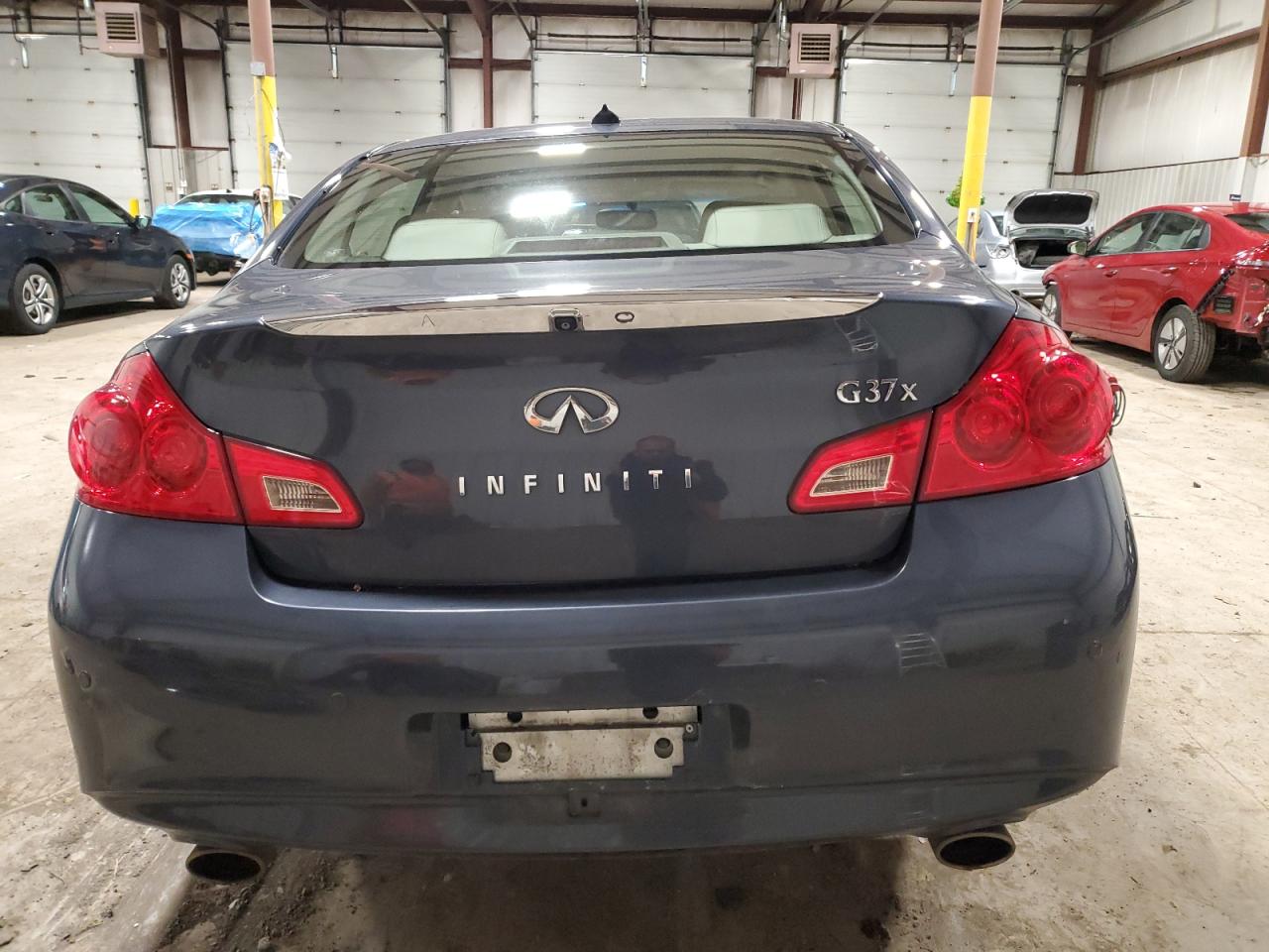 2012 Infiniti G37 vin: JN1CV6AR0CM680965