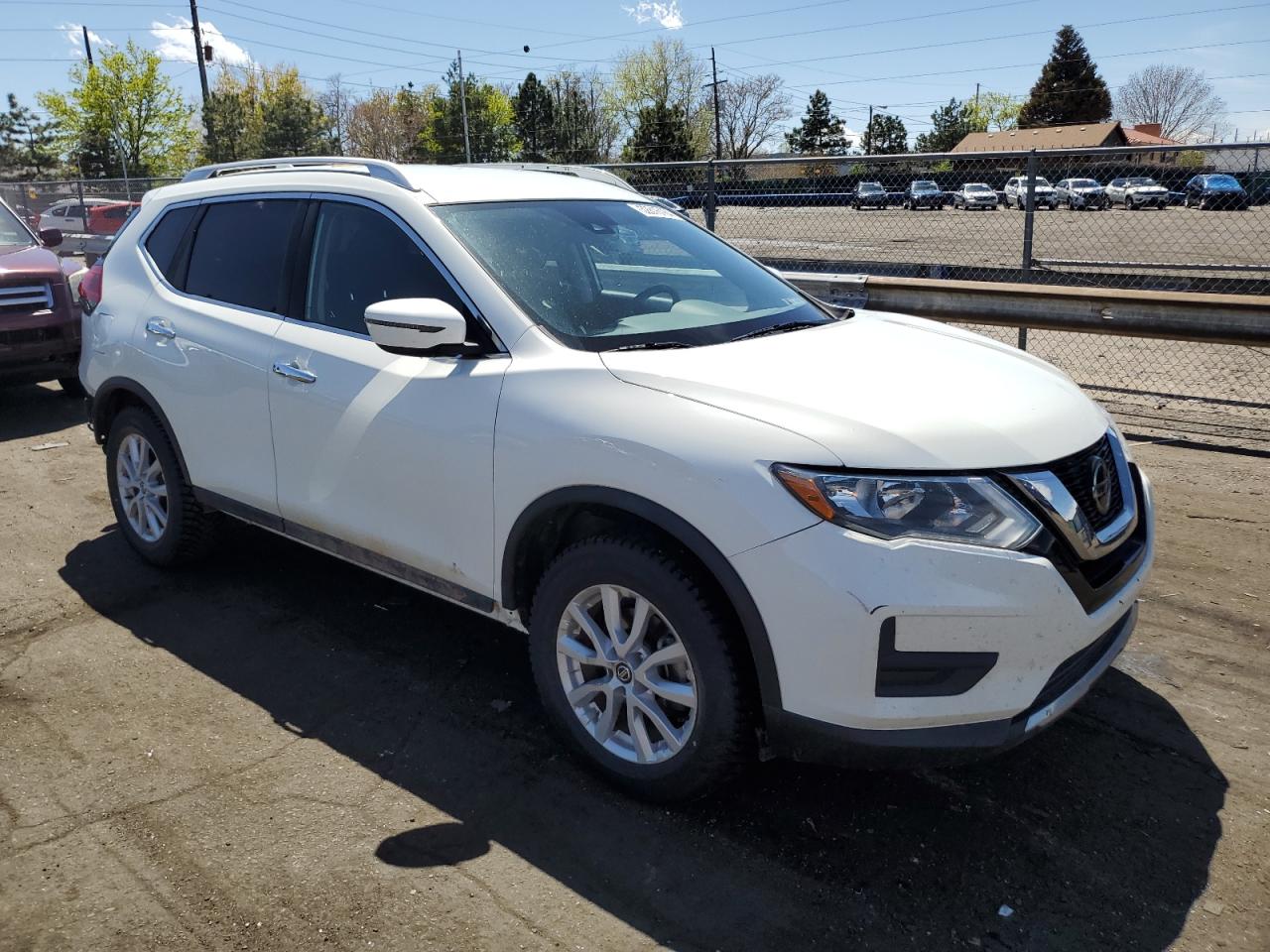 2019 Nissan Rogue S vin: KNMAT2MT9KP537150