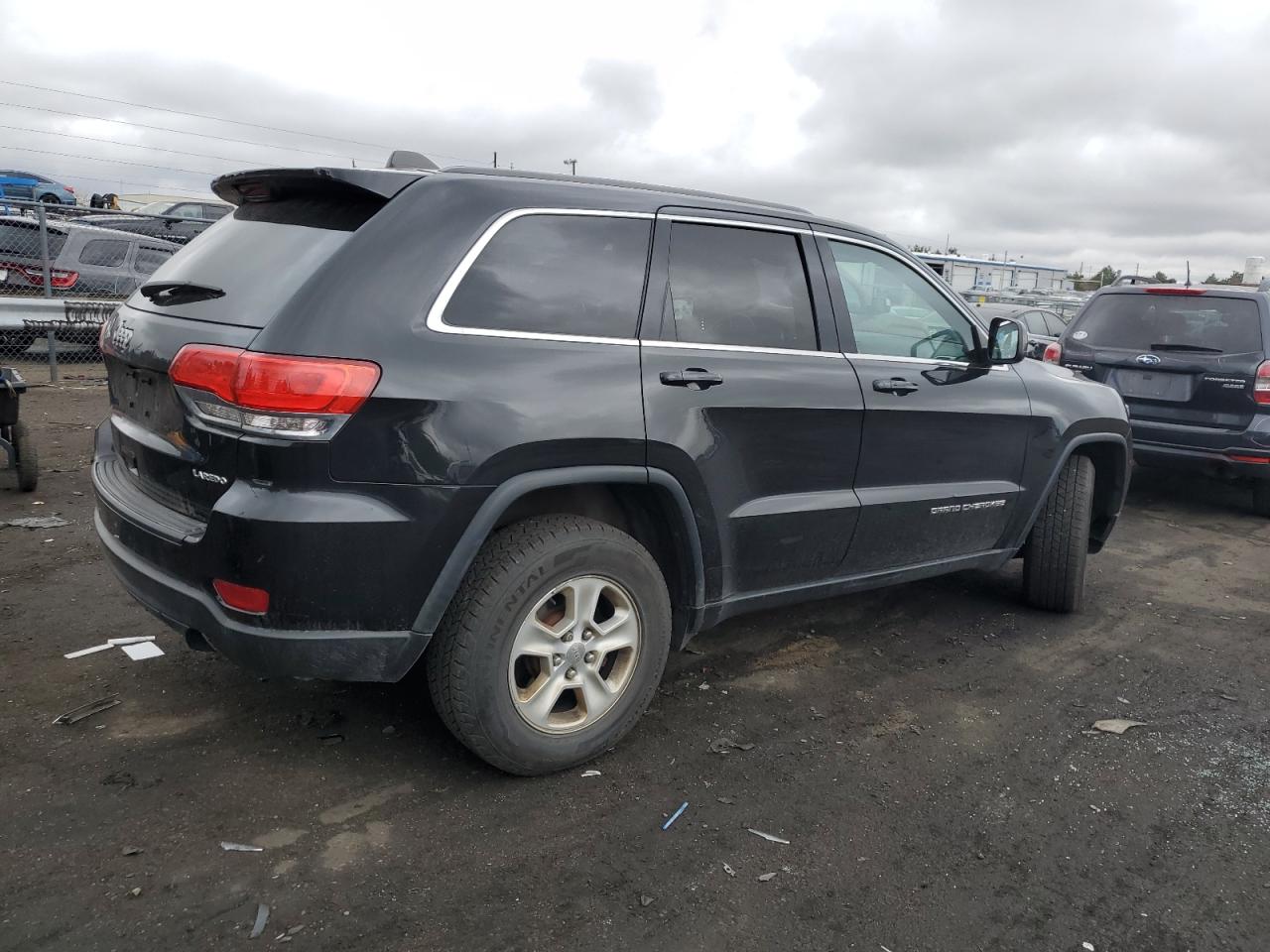 1C4RJFAG8FC215216 2015 Jeep Grand Cherokee Laredo