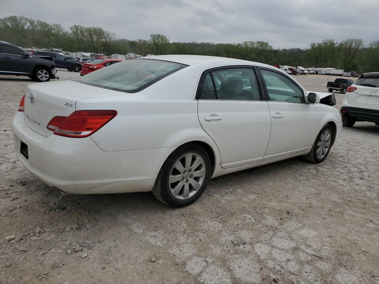 4T1BK36B55U003646 2005 Toyota Avalon Xl