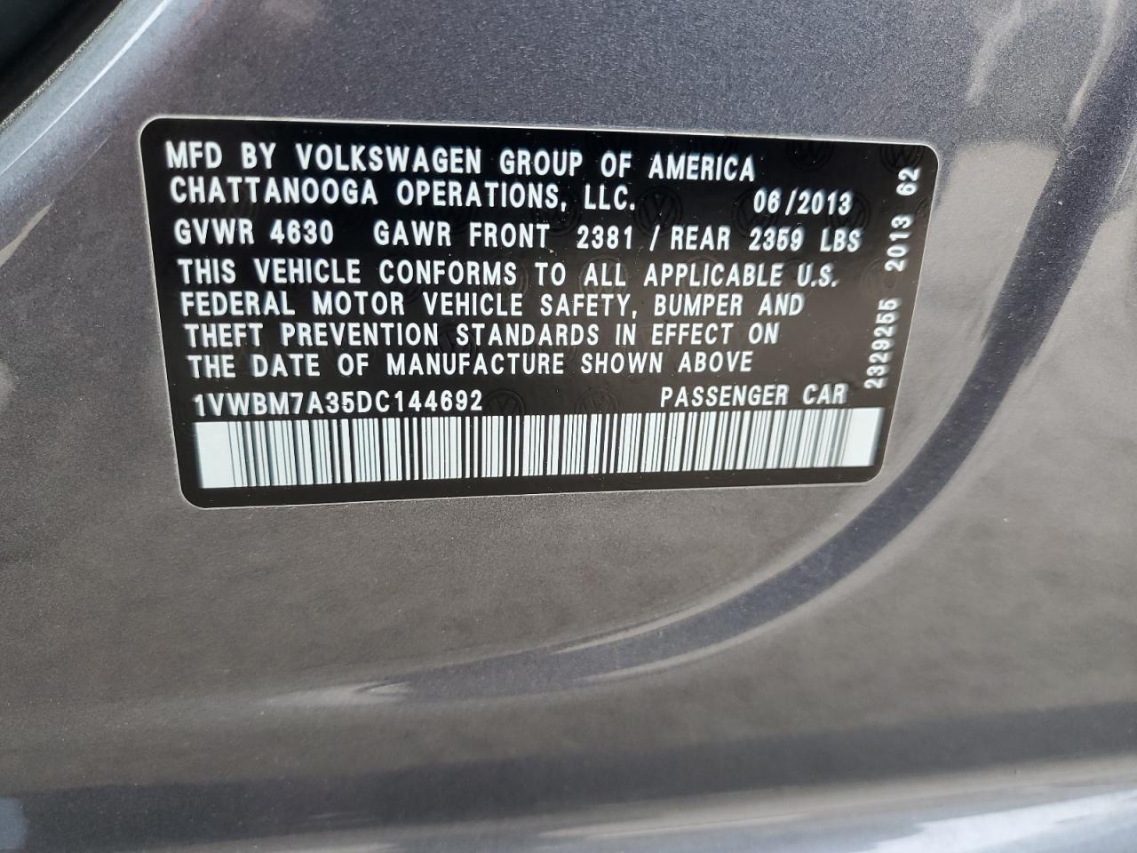 1VWBM7A35DC144692 2013 Volkswagen Passat Se