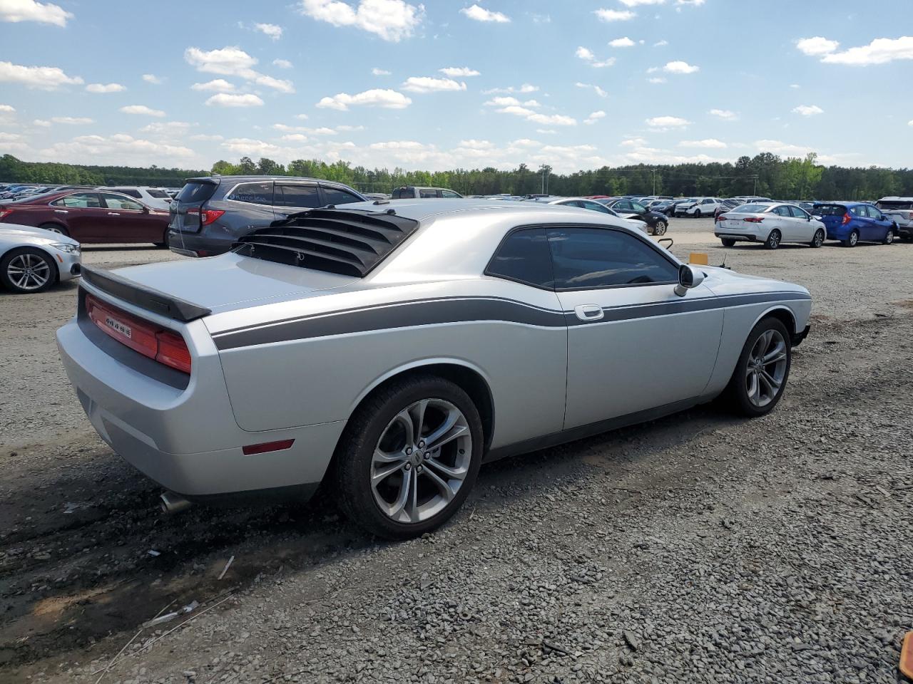 2B3CJ4DV4AH321531 2010 Dodge Challenger Se