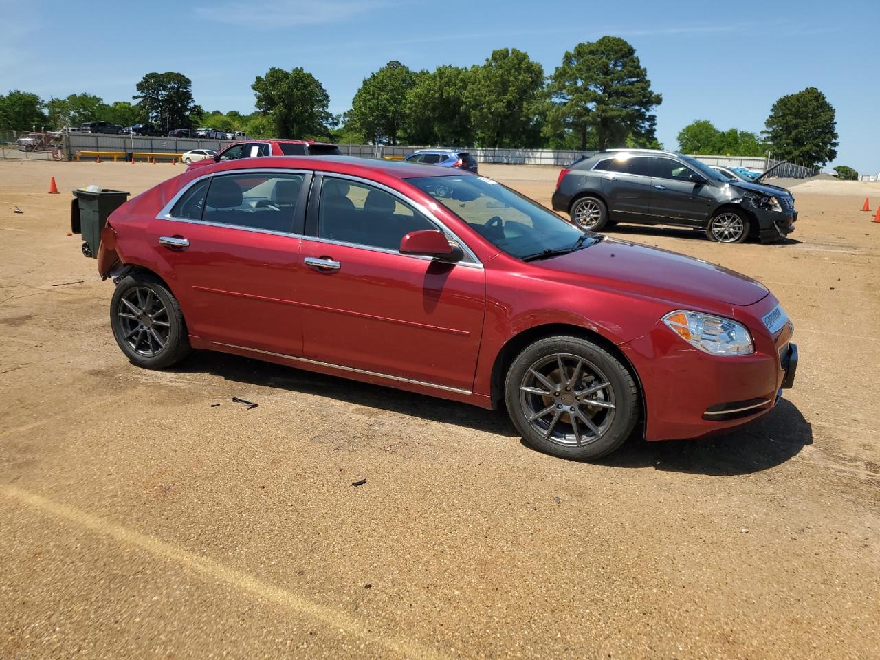 1G1ZD5E13BF321629 2011 Chevrolet Malibu 2Lt