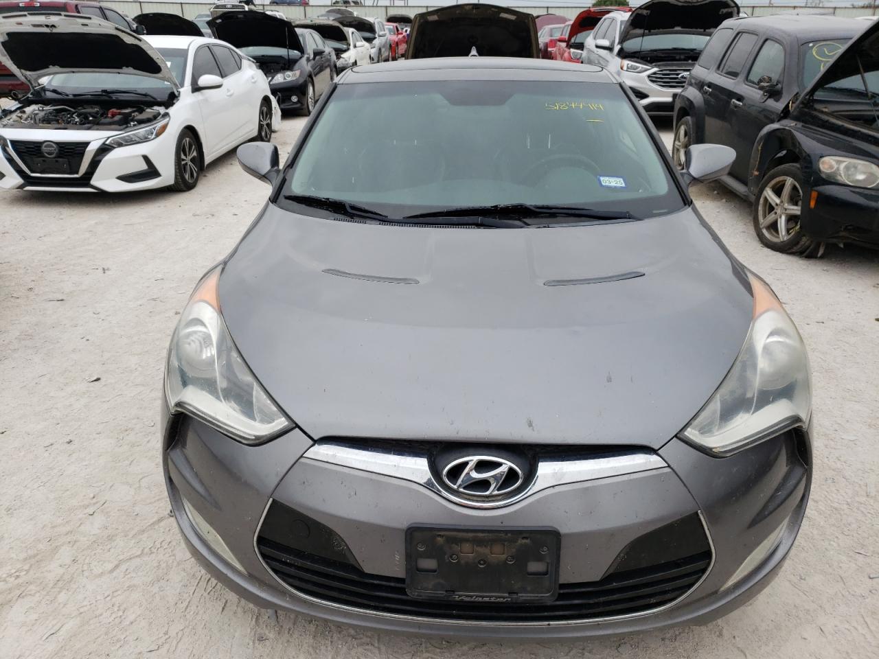 KMHTC6AD9CU040885 2012 Hyundai Veloster