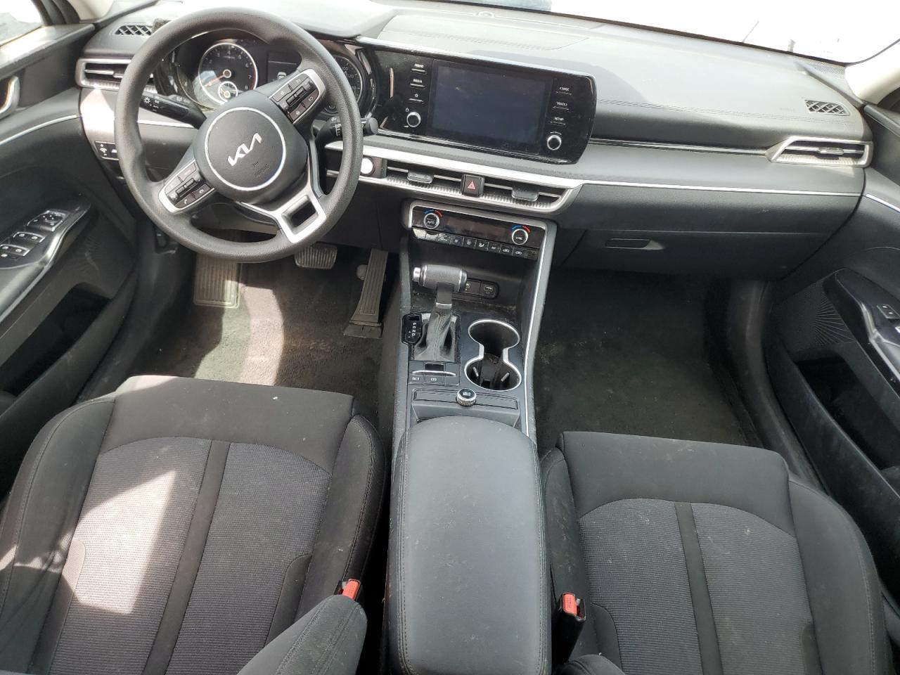 5XXG14J23NG163640 2022 Kia K5 Lxs