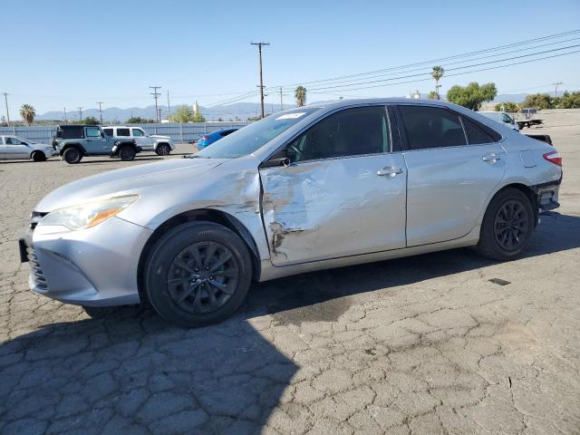 Lot #2475880044 2015 TOYOTA CAMRY LE salvage car