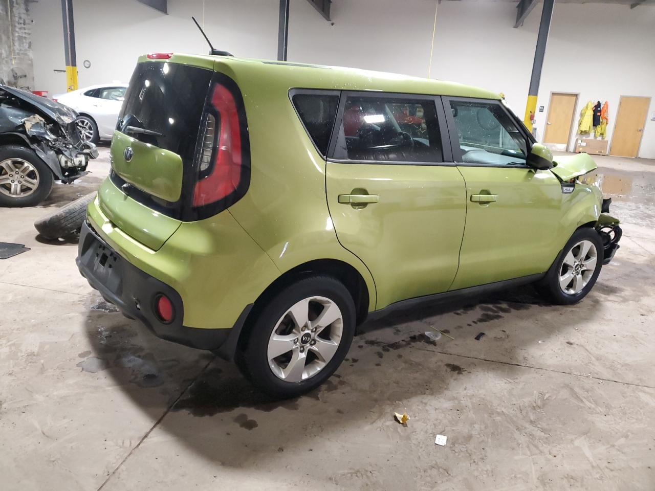 KNDJN2A20H7884087 2017 Kia Soul