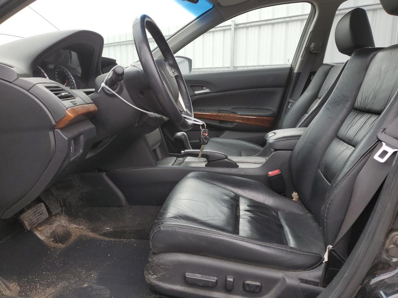 1HGCP2F86BA802410 2011 Honda Accord Exl