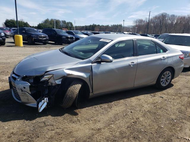 Lot #2457582868 2017 TOYOTA CAMRY LE salvage car