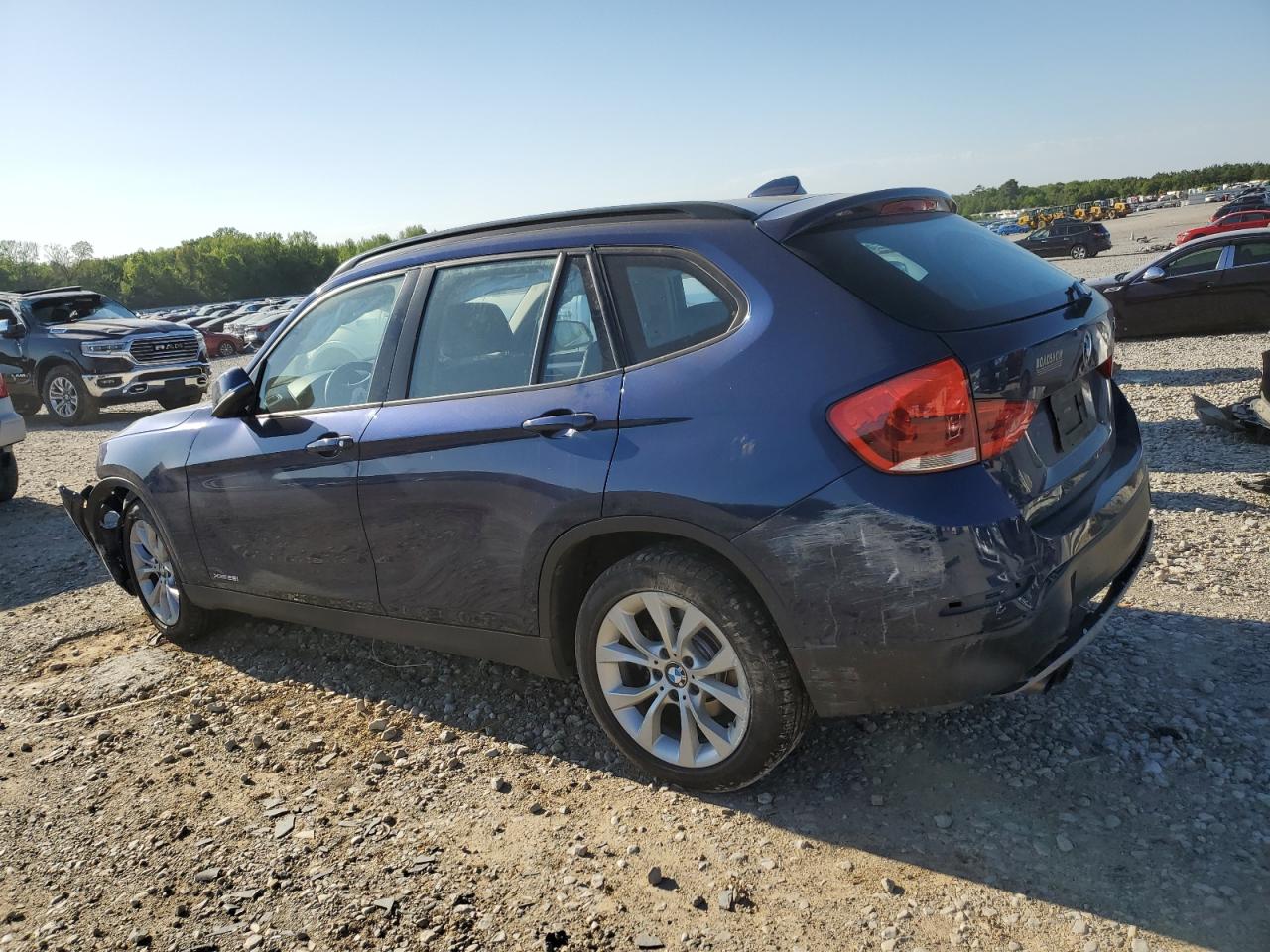 2013 BMW X1 xDrive28I vin: WBAVL1C51DVR90091