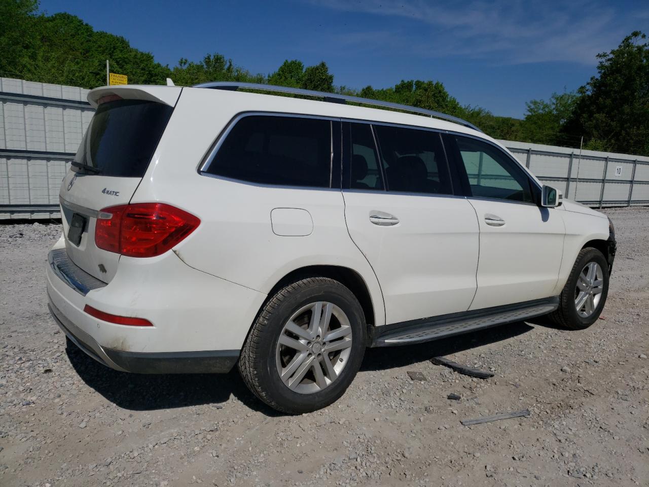 4JGDF6EE4GA637187 2016 Mercedes-Benz Gl 450 4Matic