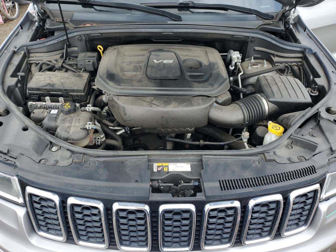 1C4RJFBG1JC107365 2018 Jeep Grand Cherokee Limited