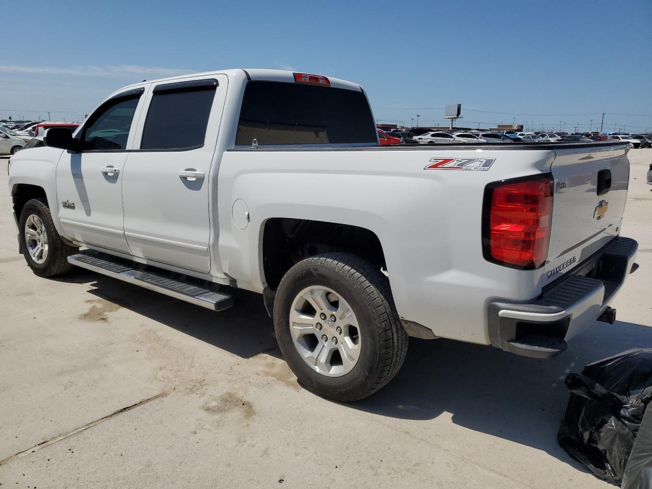 3GCUKREC8HG400561 2017 Chevrolet Silverado K1500 Lt