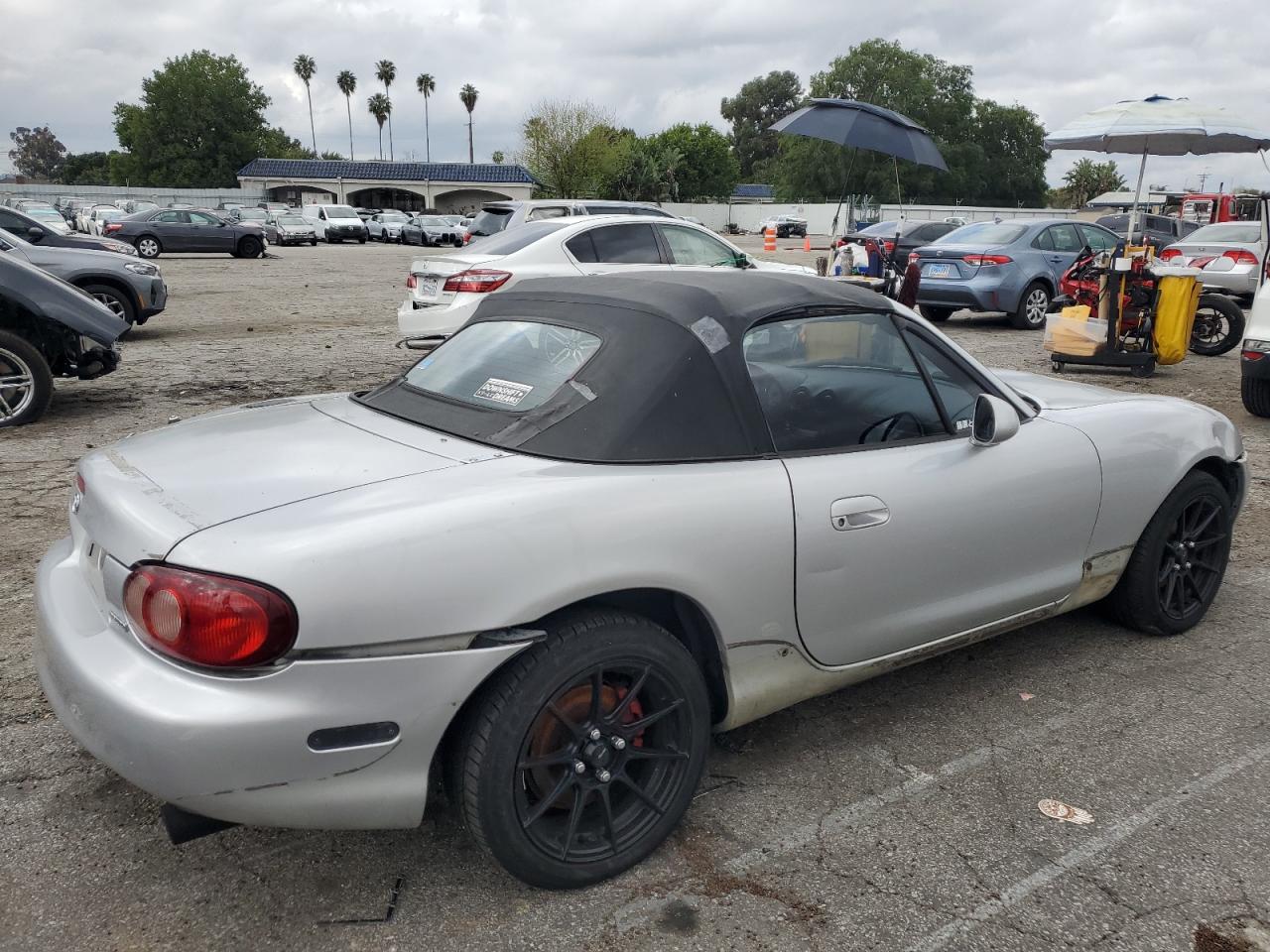 JM1NB353010216016 2001 Mazda Mx-5 Miata Base