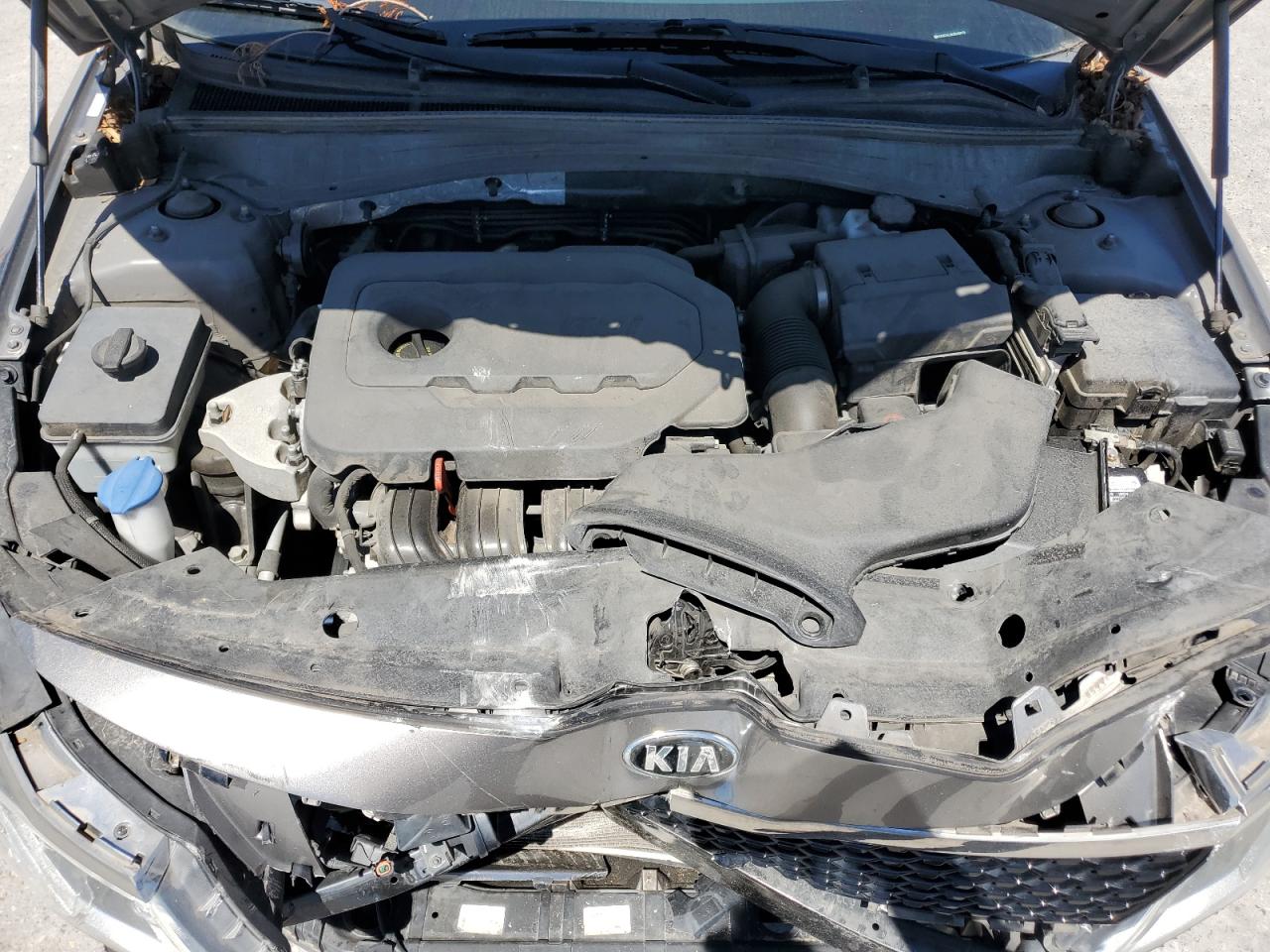 5XXGT4L30JG199070 2018 Kia Optima Lx