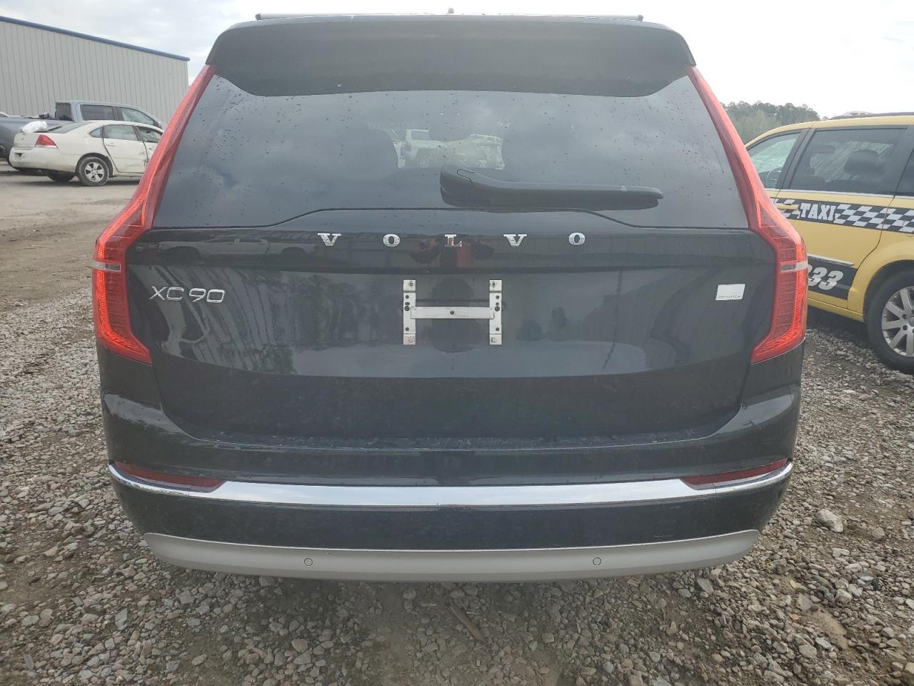 YV4H600Z0N1831951 2022 Volvo Xc90 T8 Recharge Inscription Express