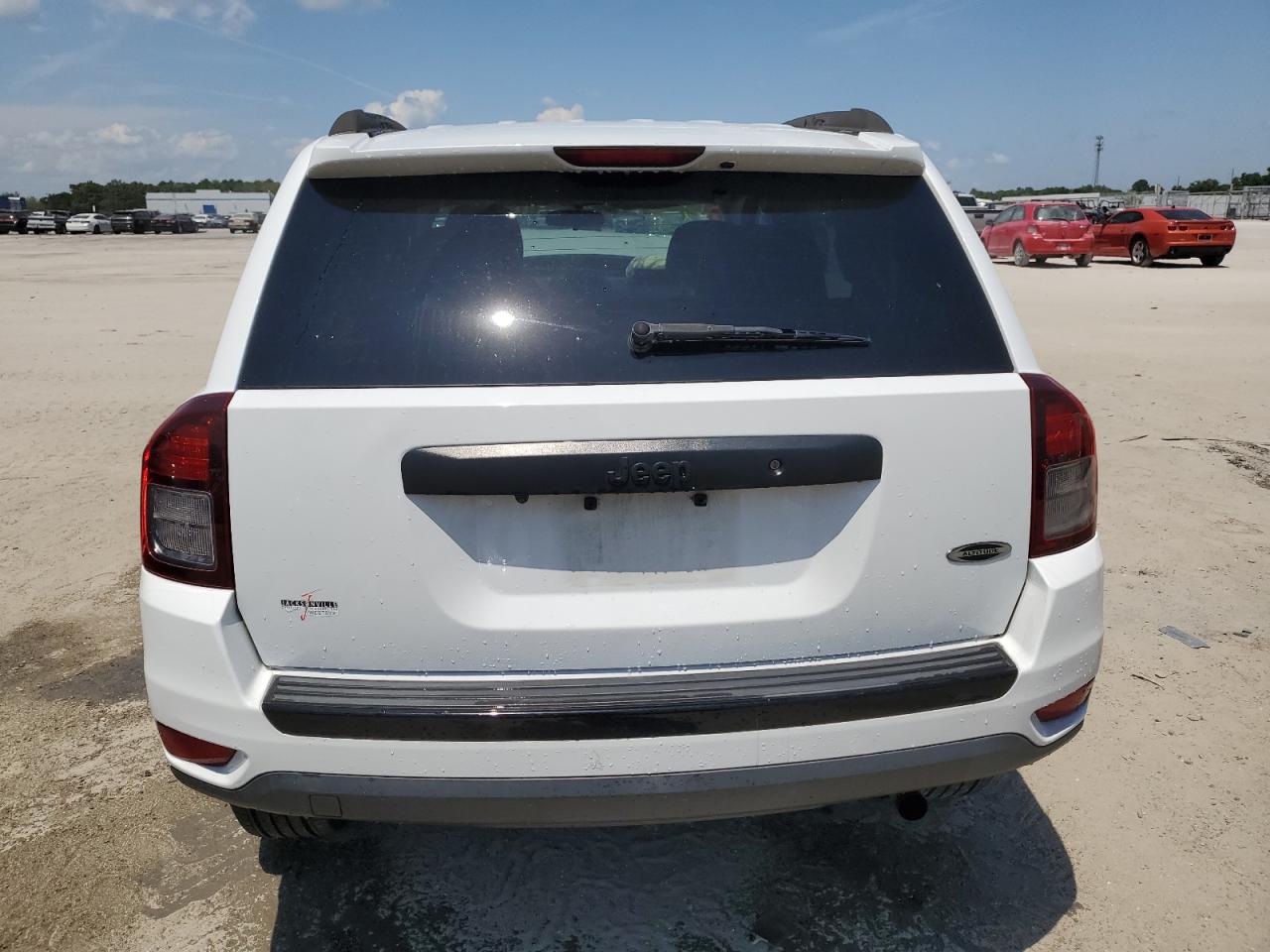 2015 Jeep Compass Sport vin: 1C4NJCBA2FD275008