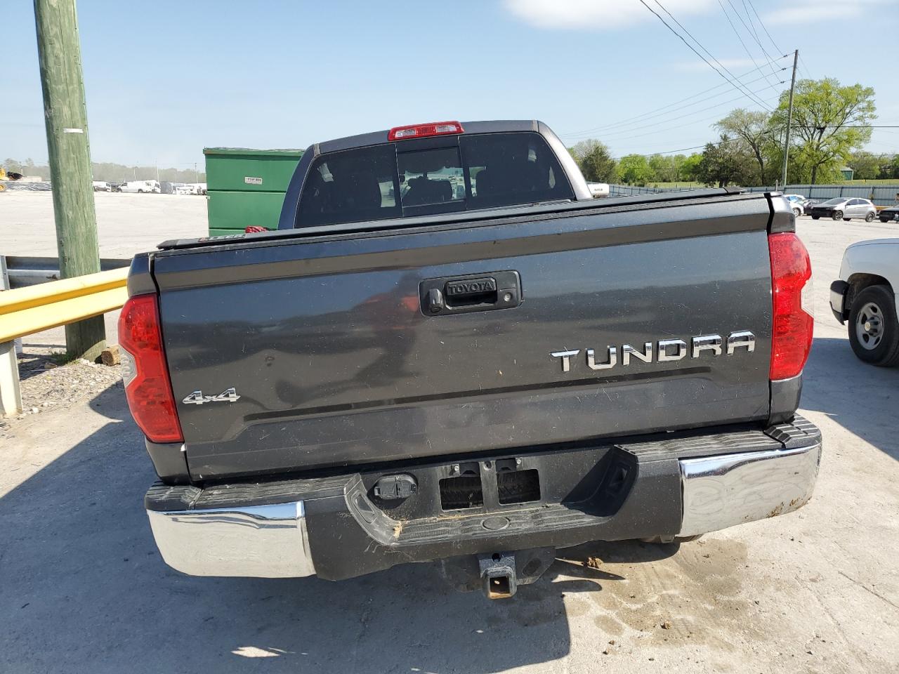 2017 Toyota Tundra Double Cab Sr/Sr5 vin: 5TFUW5F18HX677121