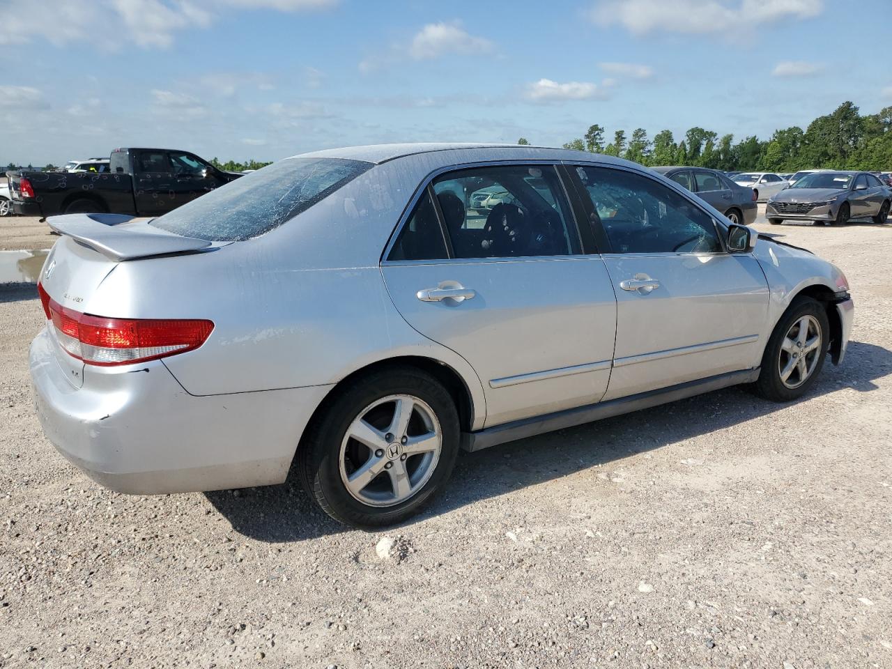 3HGCM56495G706932 2005 Honda Accord Lx