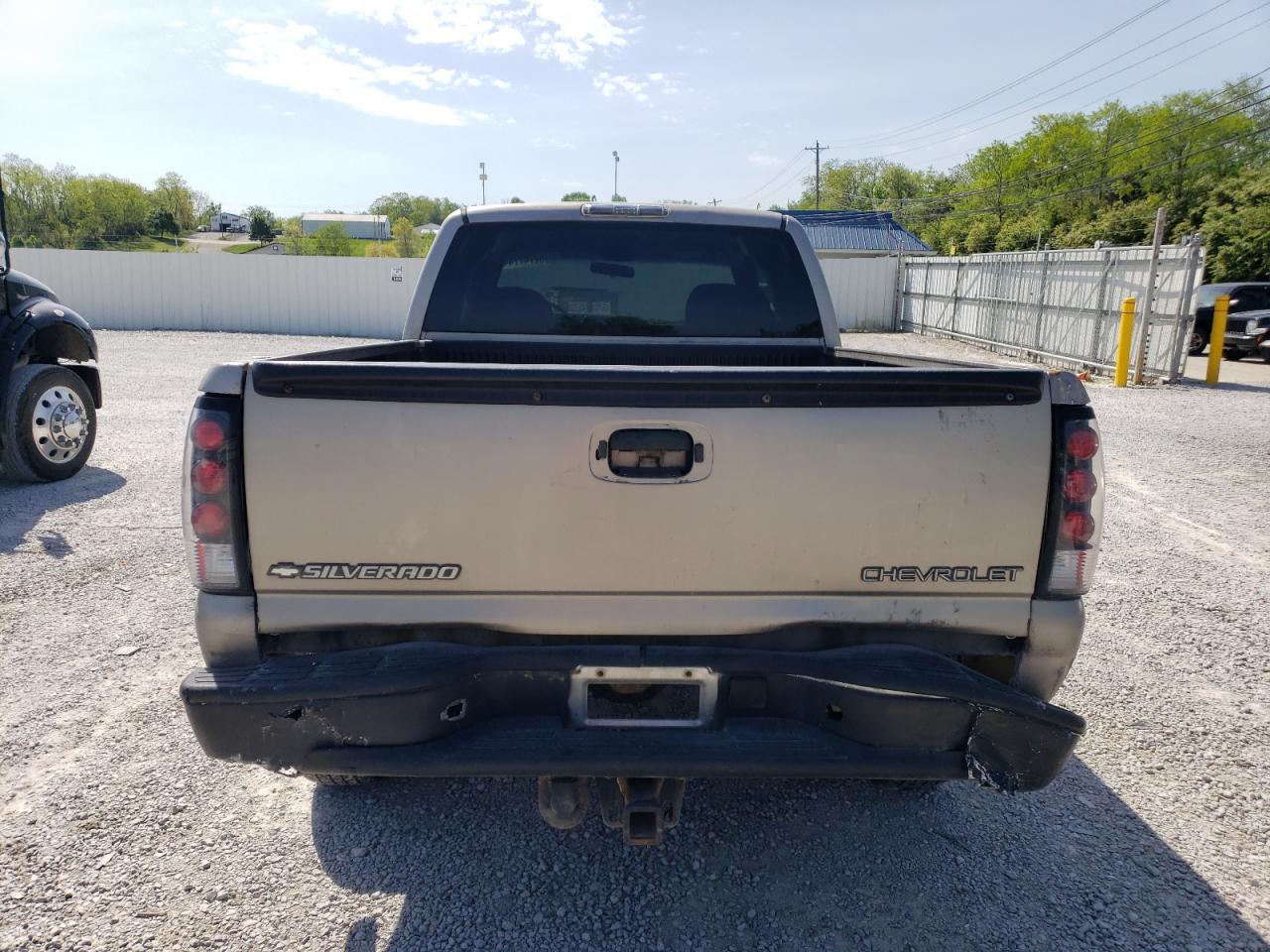 2GCEK19T611288132 2001 Chevrolet Silverado K1500