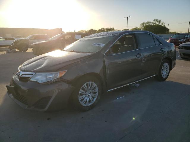 Lot #2508444023 2012 TOYOTA CAMRY BASE salvage car