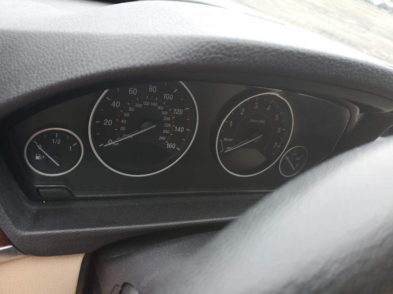 WBA8D9G57HNT91477 2017 BMW 330 Xi