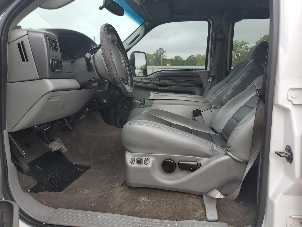1FMSU41P74EA16961 2004 Ford Excursion Xlt