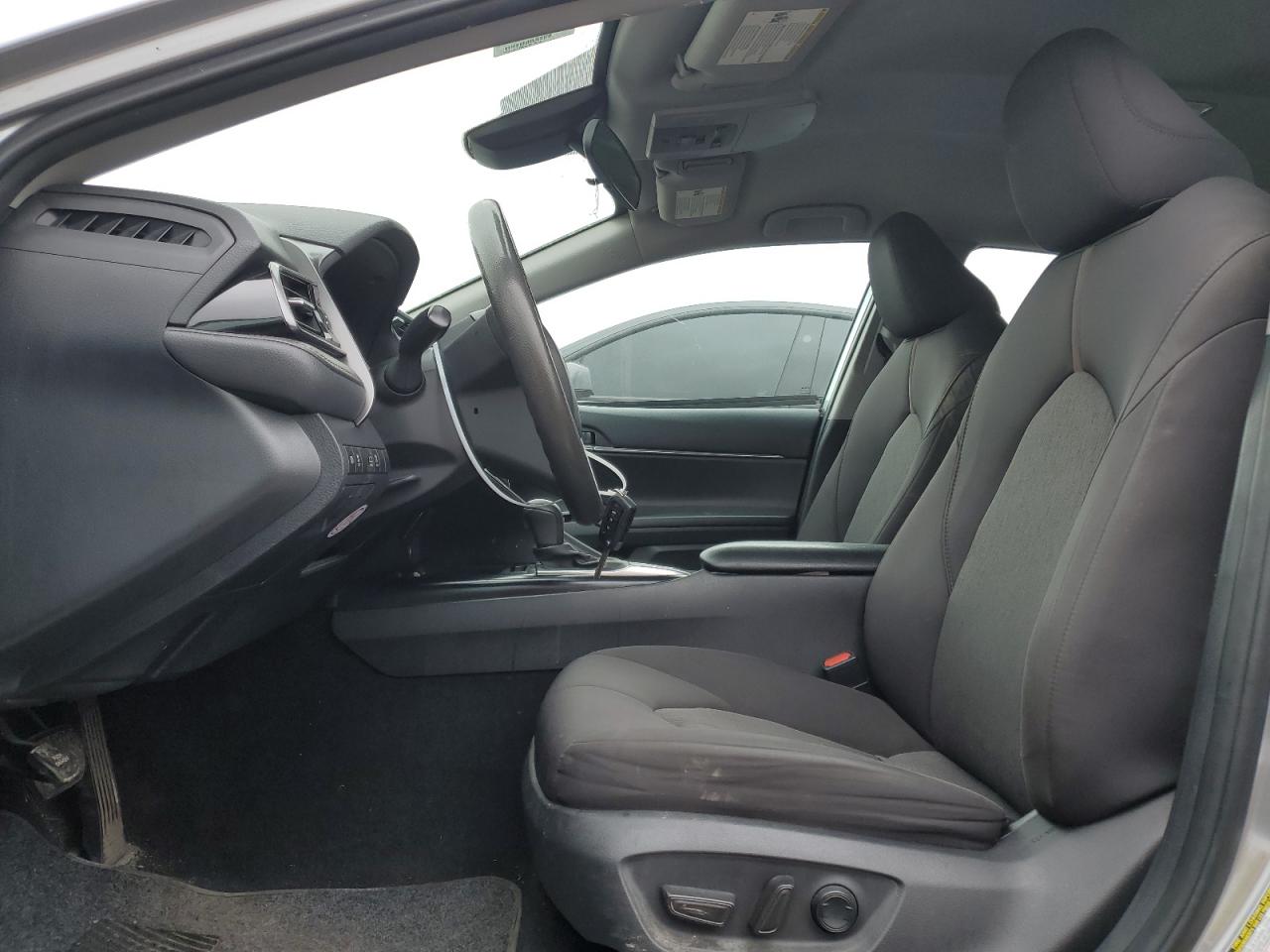 4T1C11AK1LU331792 2020 Toyota Camry Le