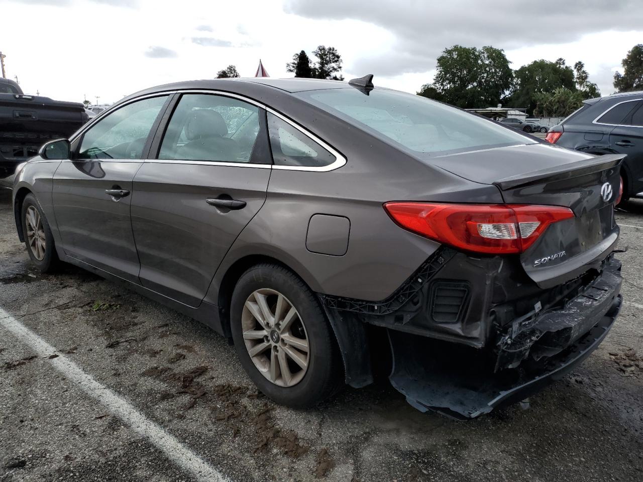 Lot #2489542268 2015 HYUNDAI SONATA SE