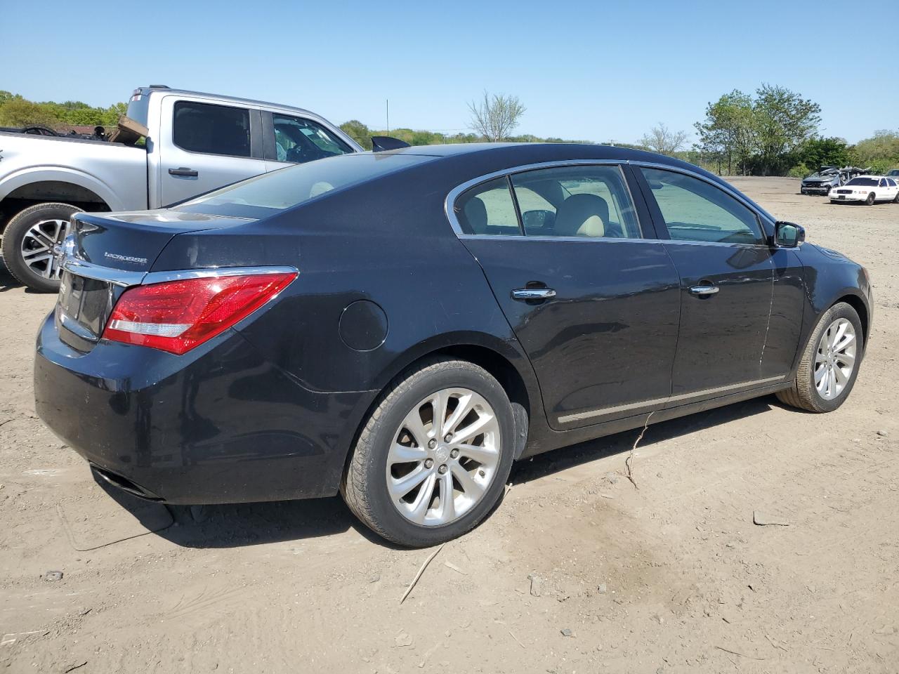 1G4GB5G36FF140366 2015 Buick Lacrosse