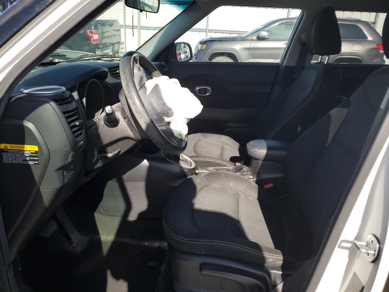 KNDJP3A58F7150711 2015 Kia Soul +