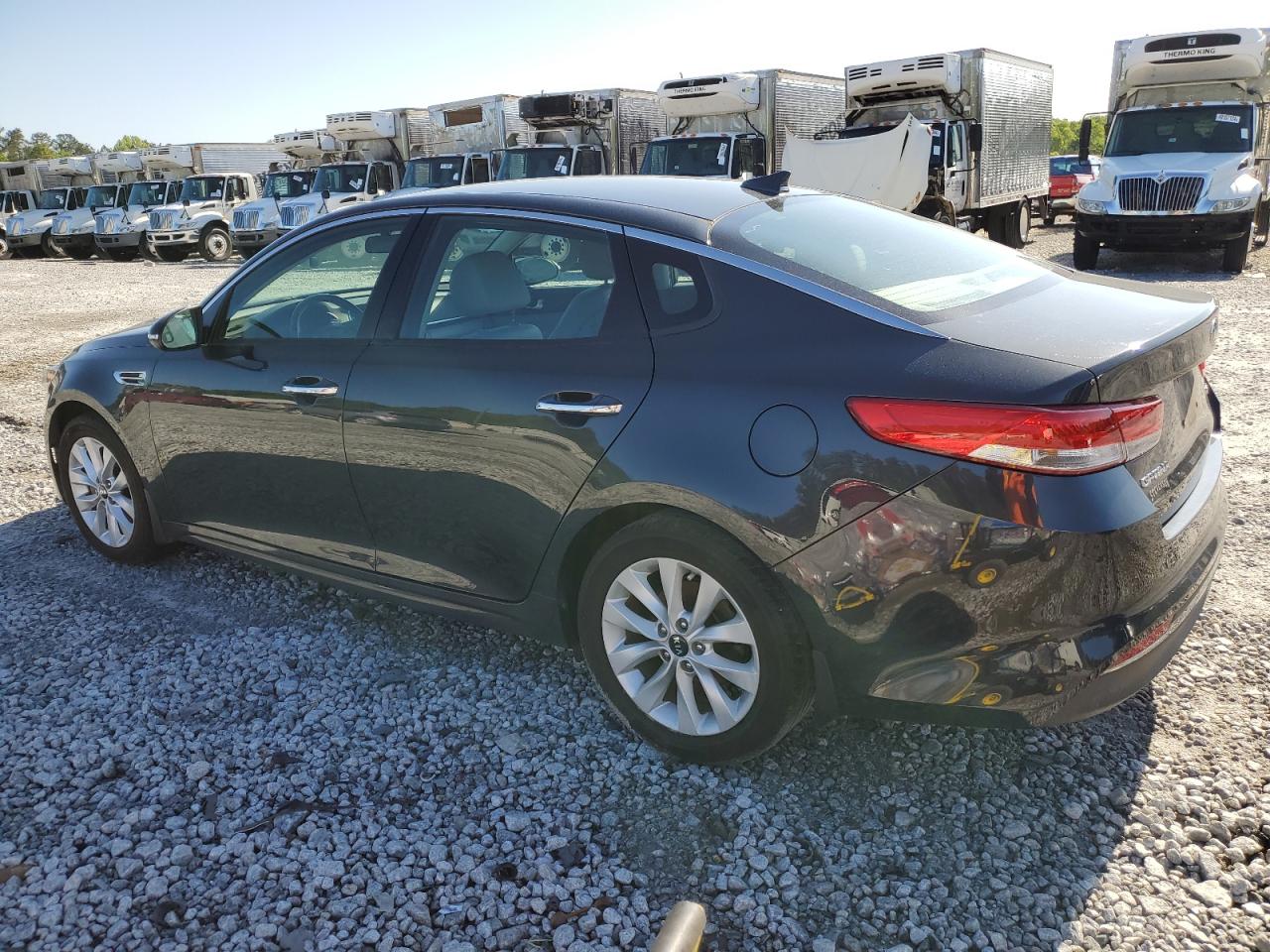 5XXGU4L38GG118001 2016 Kia Optima Ex