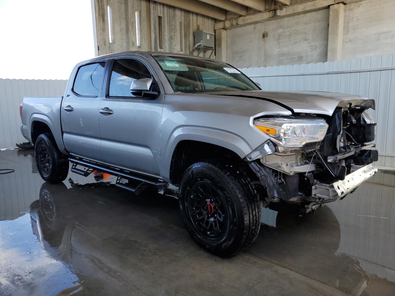 3TYAX5GN2NT036411 2022 Toyota Tacoma Double Cab