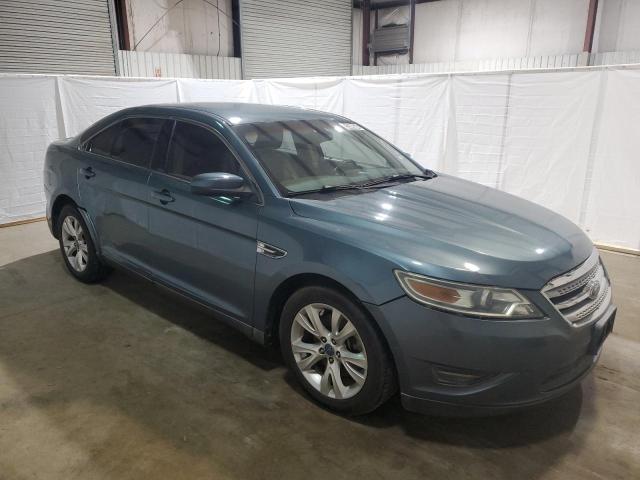 2010 Ford Taurus - Image 4