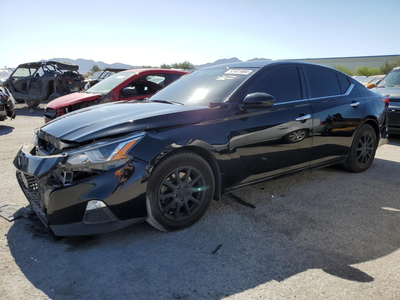  Salvage Nissan Altima