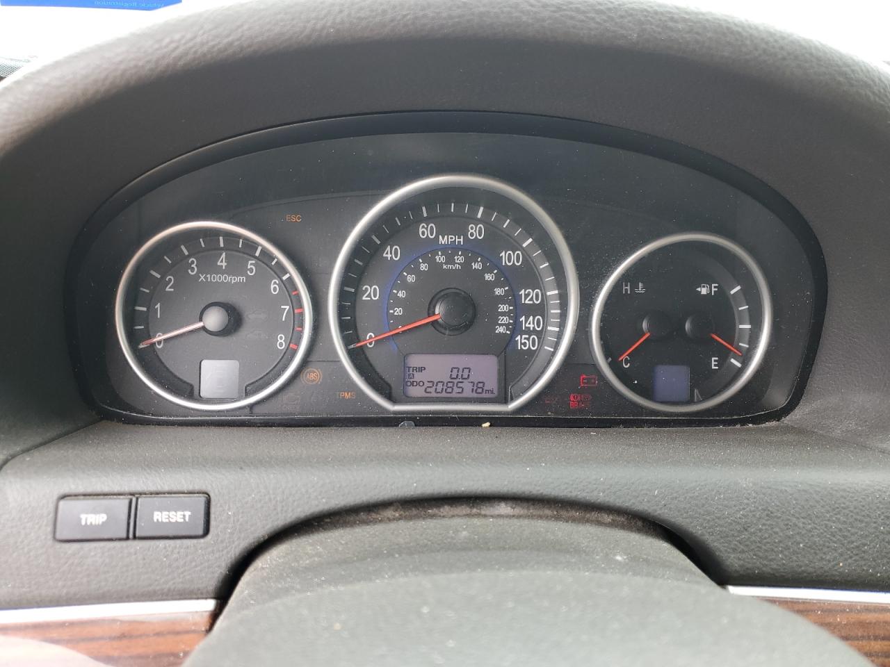 KM8NU4CC1BU170334 2011 Hyundai Veracruz Gls