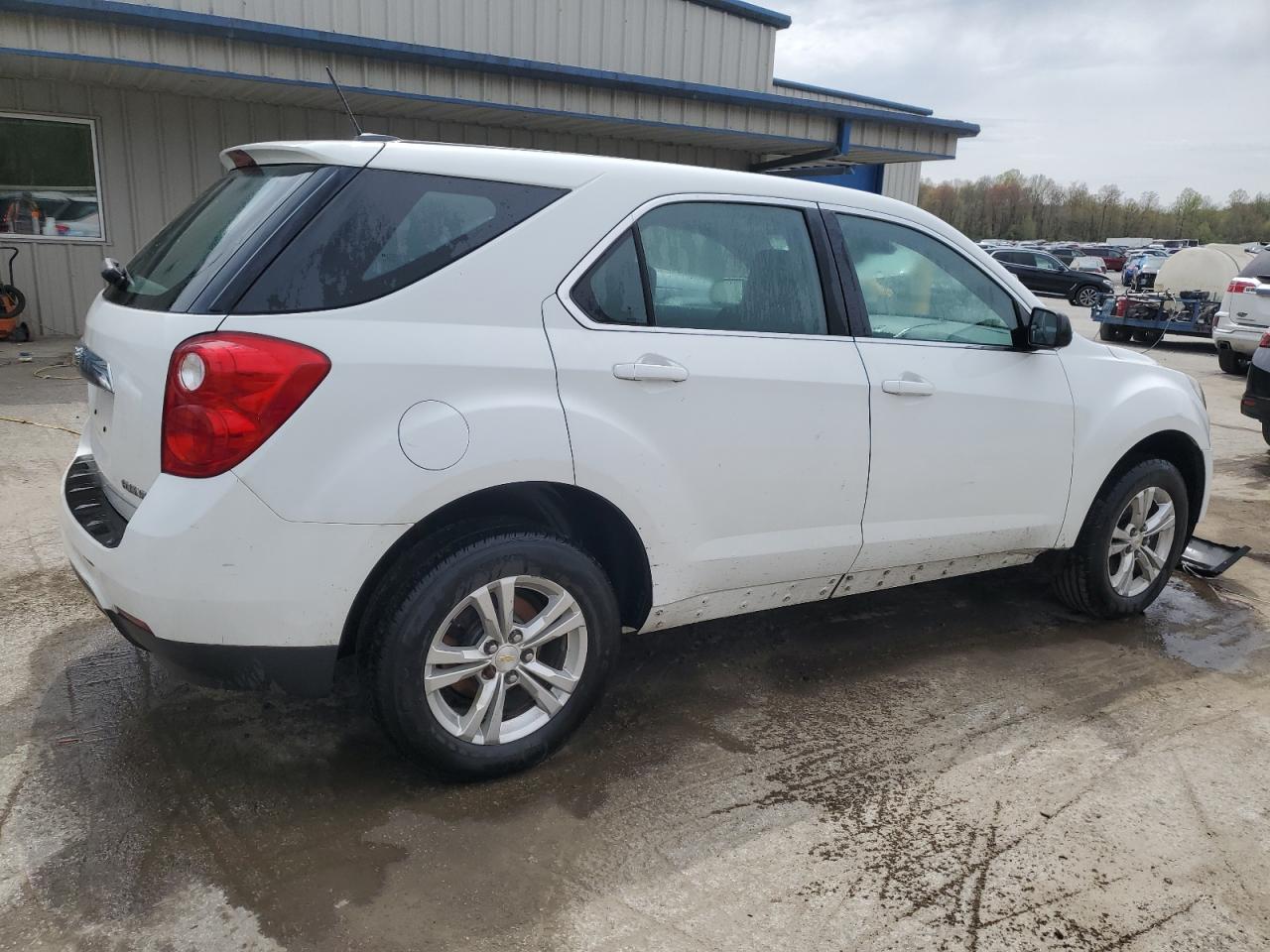 2015 Chevrolet Equinox Ls vin: 2GNALAEKXF1113289