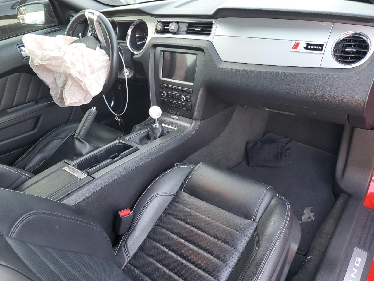 1ZVBP8AM9E5321563 2014 Ford Mustang