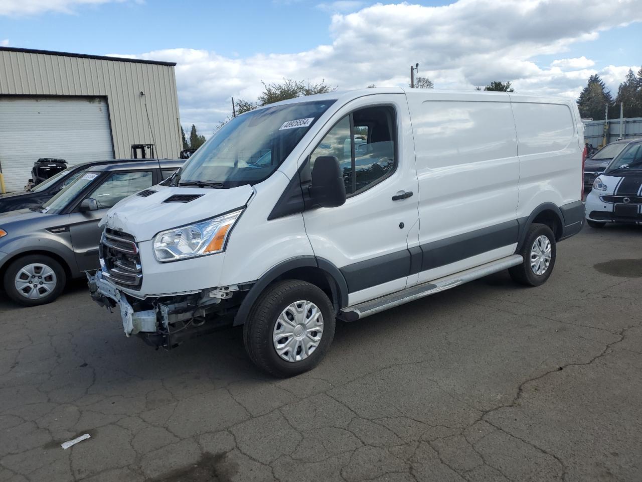 1FTYR1ZM1JKB18617 2018 Ford Transit T-250