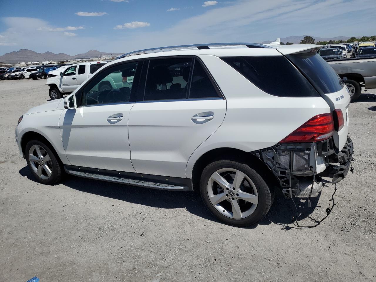 4JGDA5JB8JB076952 2018 Mercedes-Benz Gle 350